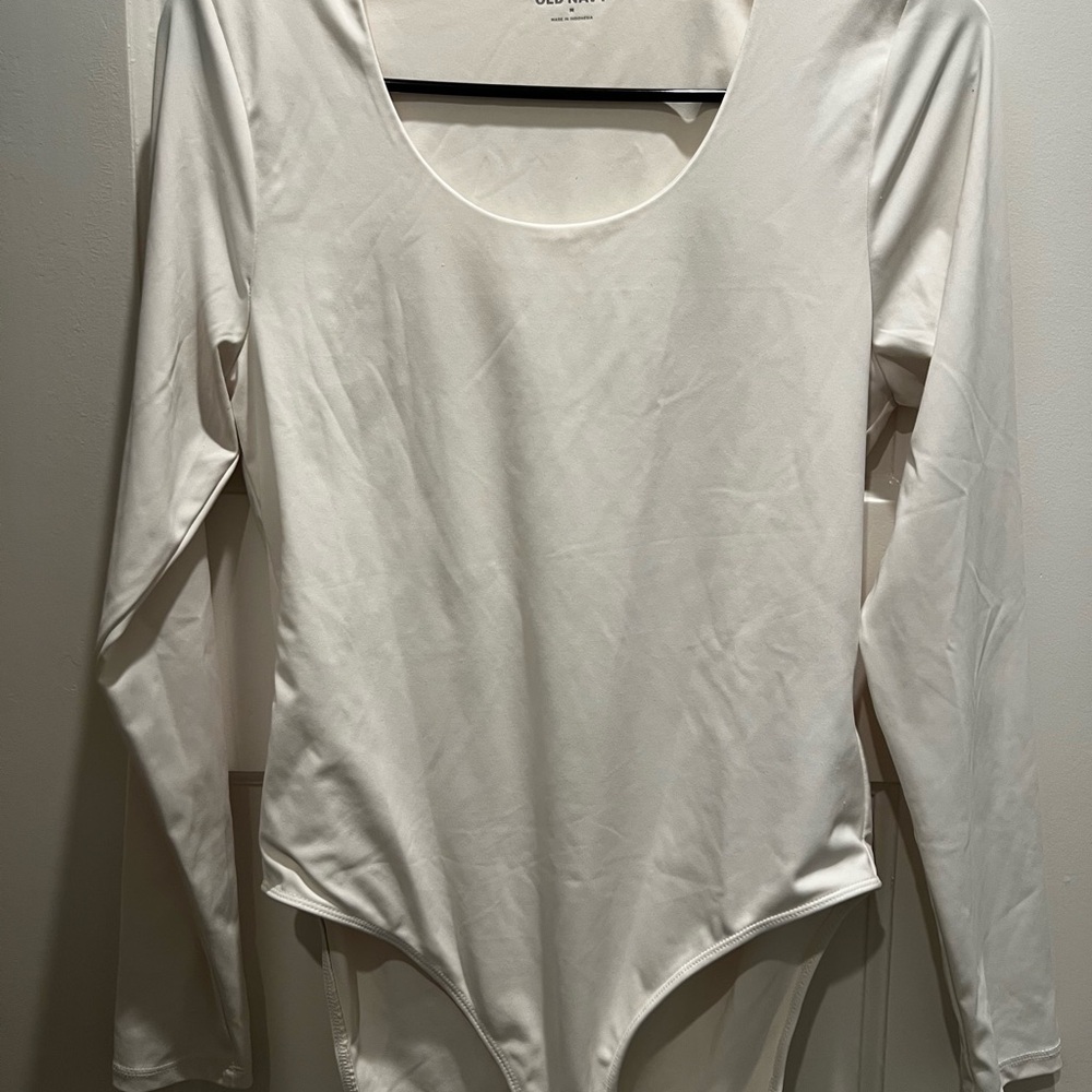 Old Navy White Long Sleeve Scoop Neck Bodysuit